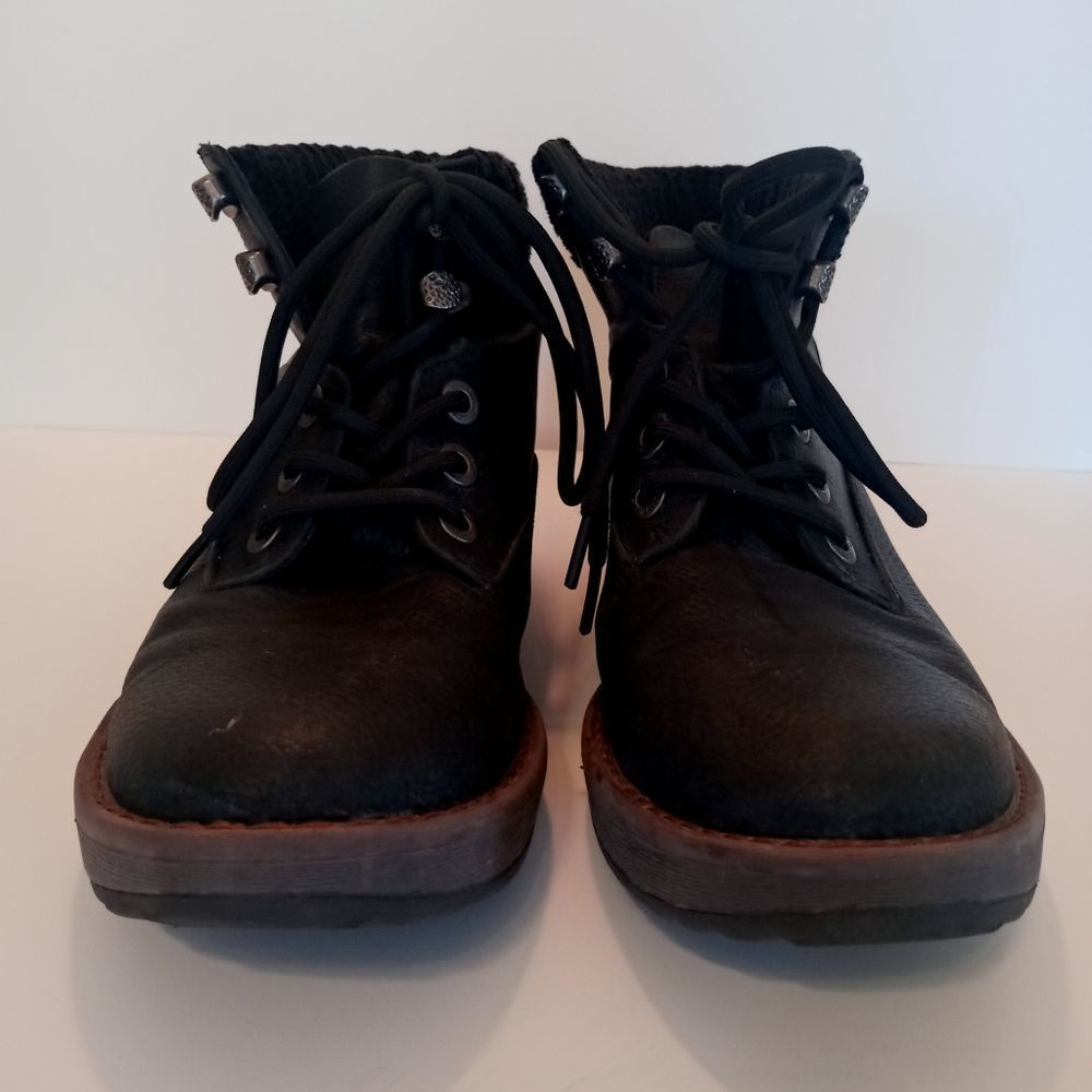 Blowfish Malibu Ankle Boots Women's size 9.5